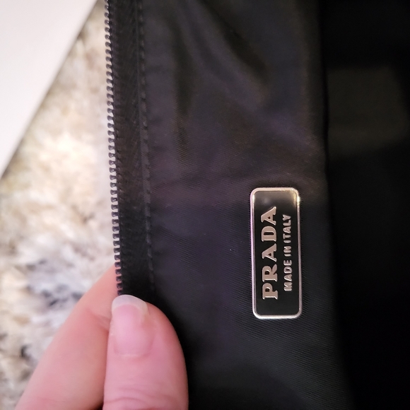 POUCH OR COSMETIC POUCH - Picture 7 of 9